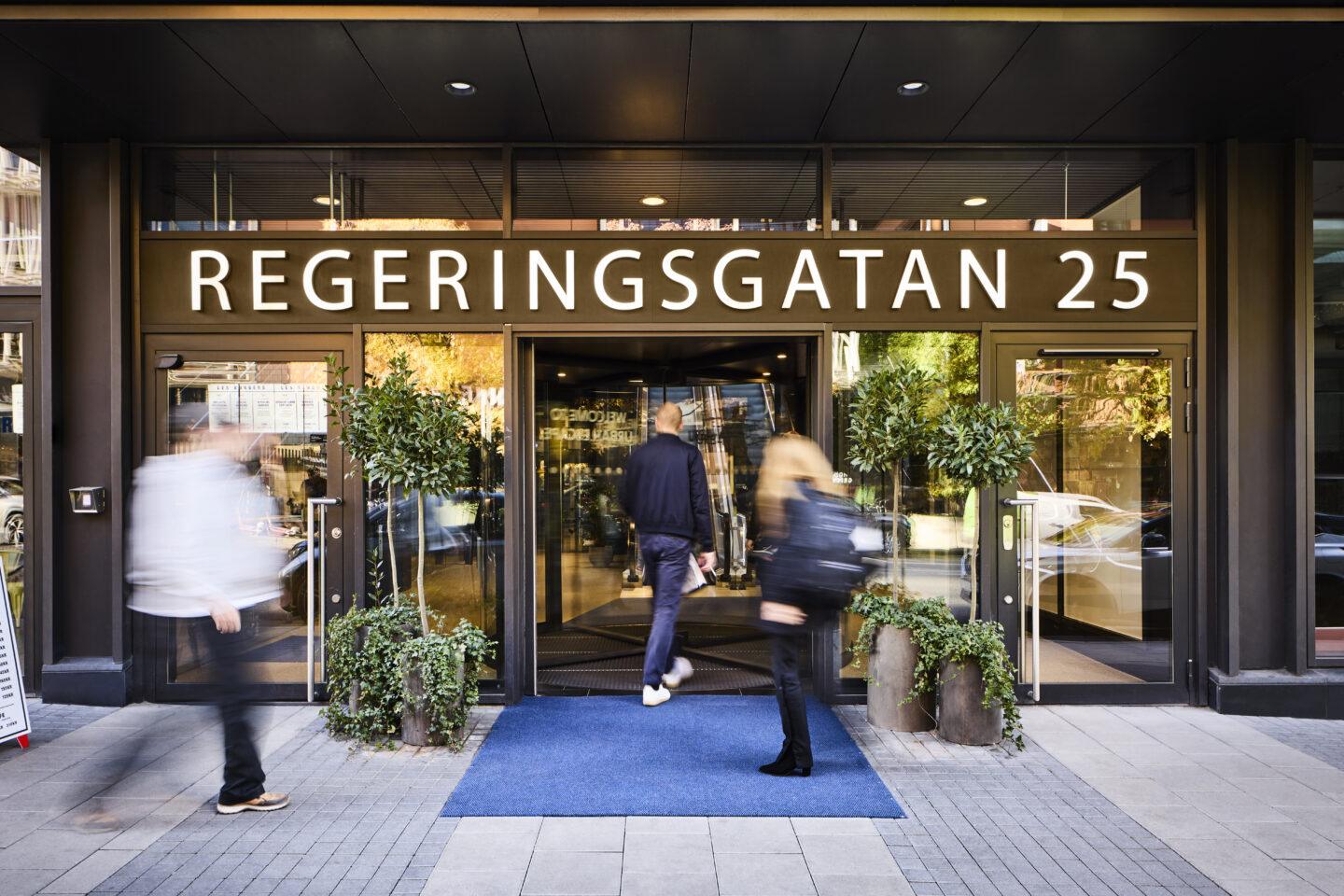 Entré Regeringsgatan 25